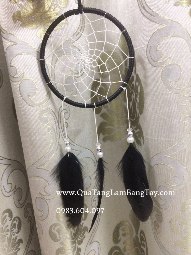 dreamcatcher đen trắng khắc tên